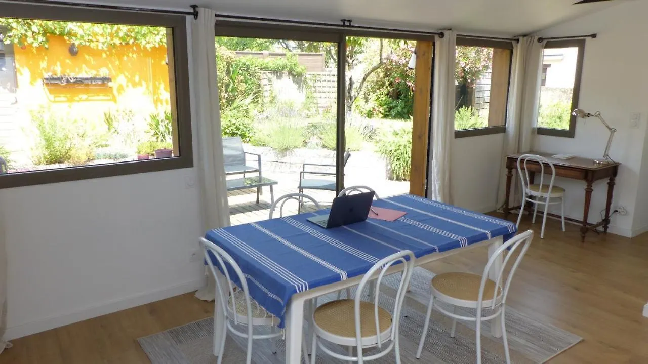 Confortable Maison De Vacances 3 Etoiles, 6P Ploeren 0*,